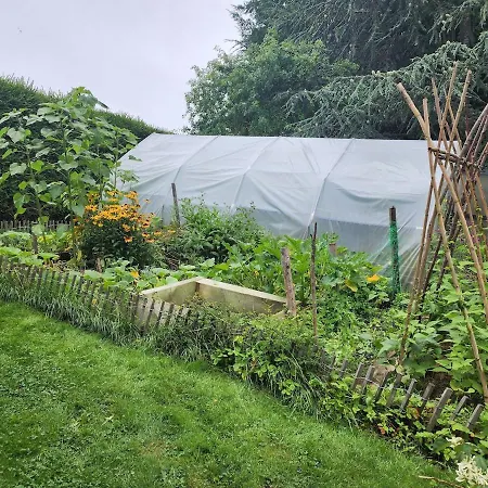 Ferienhaus La Parenthese Verte Saint-Just-Malmont